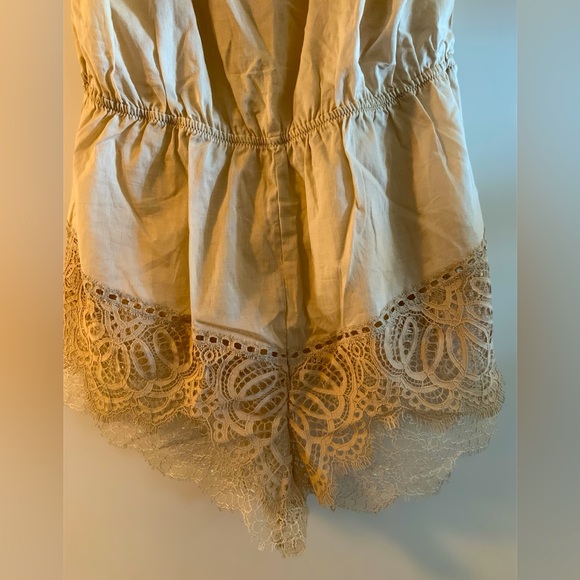 Victoria Secret Lace Romper NWT - Picture 5 of 6